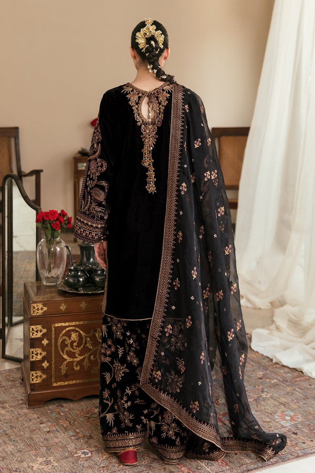 Chiffon embroidery dress